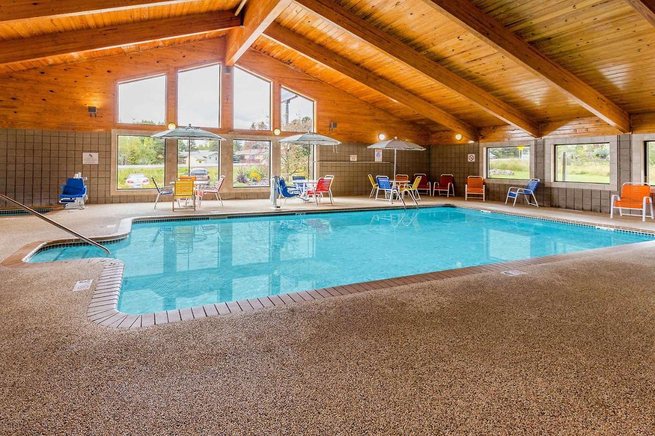 Americinn By Wyndham Duluth South Black Woods Event Center Proctor Exterior foto