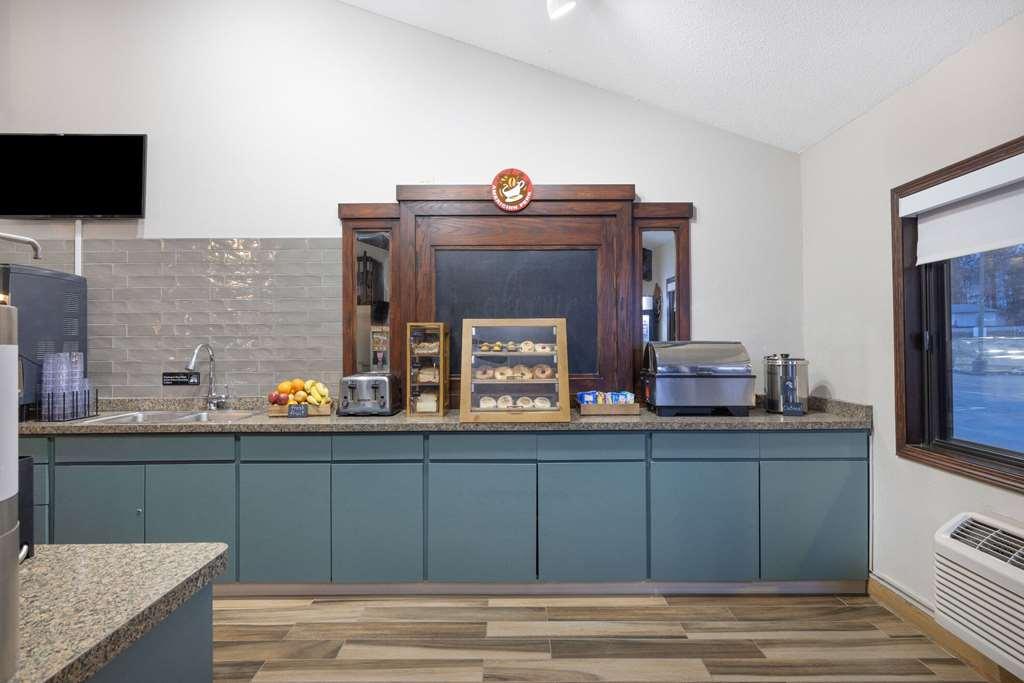 Americinn By Wyndham Duluth South Black Woods Event Center Proctor Einrichtungen foto